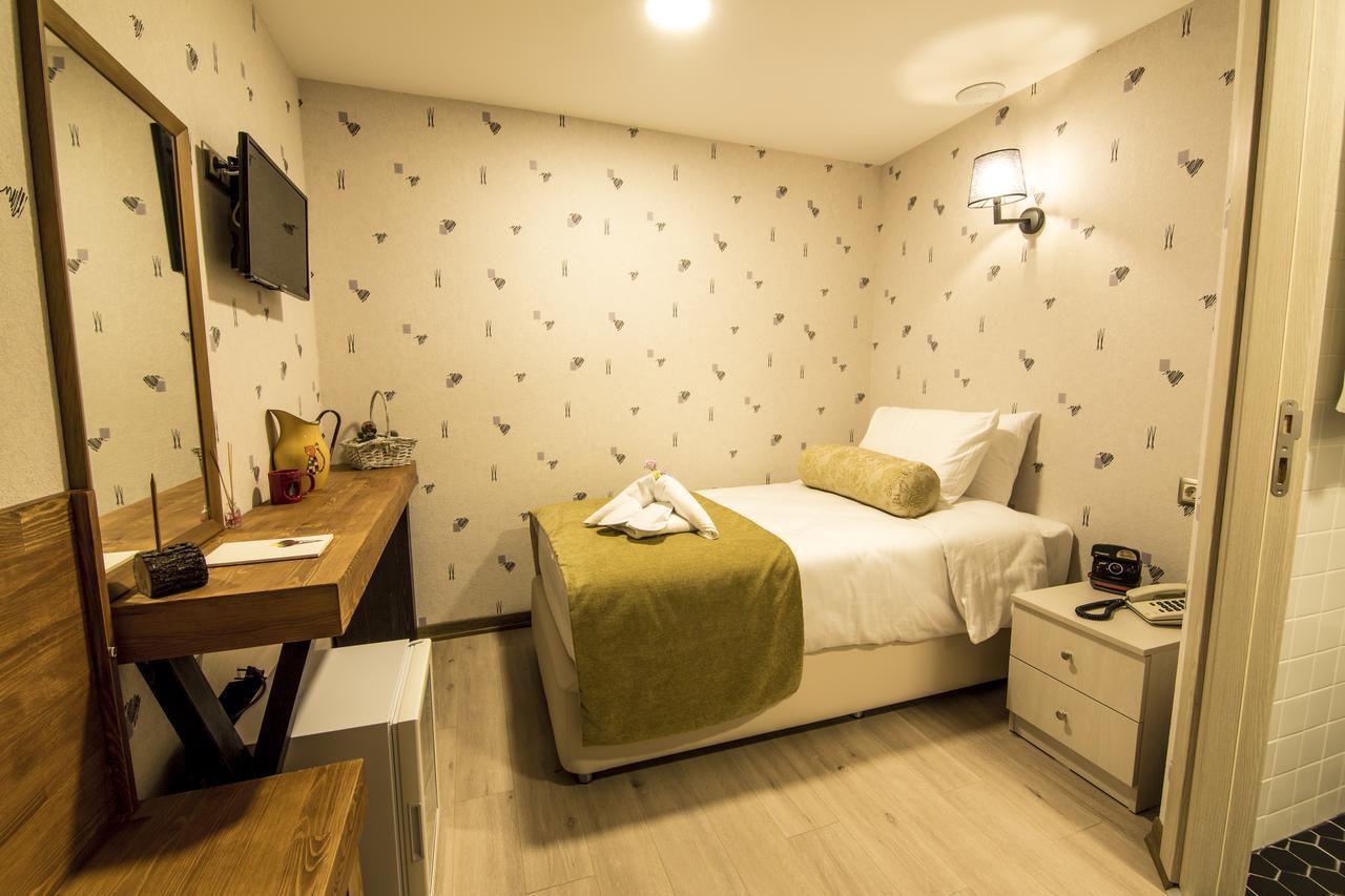 Kuzen Otel (Adults Only) อิสตันบูล ภายนอก รูปภาพ