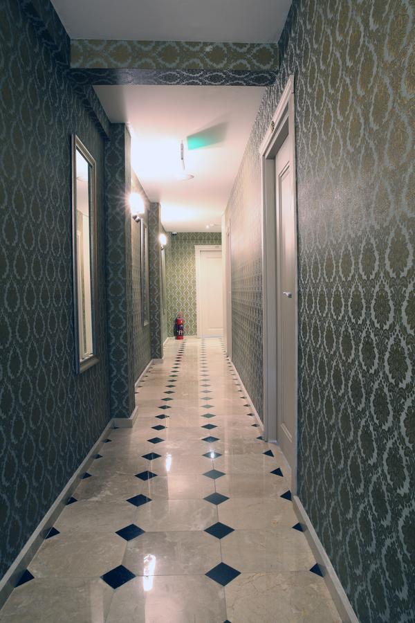 Kuzen Otel (Adults Only) อิสตันบูล ภายนอก รูปภาพ